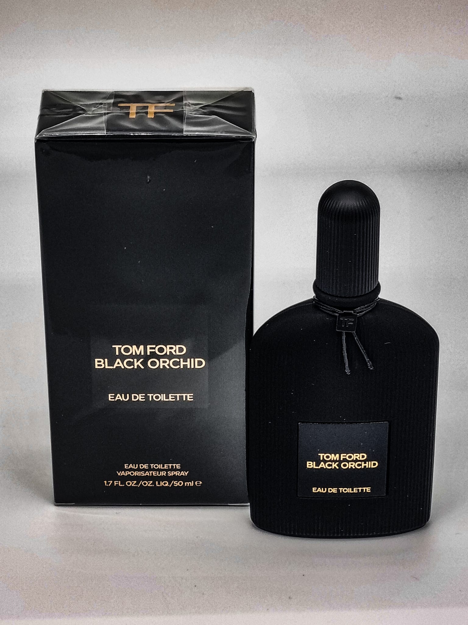 2.Tom-Ford-Black-Orchid